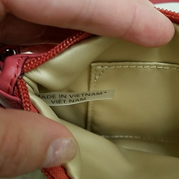 Coach wristlet - Picture 5 of 8